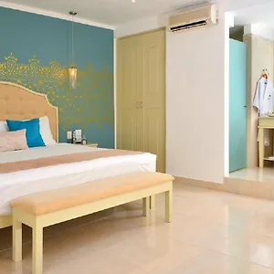 מלון Unic Design & Restaurant- 5th Avenue (adults Only)